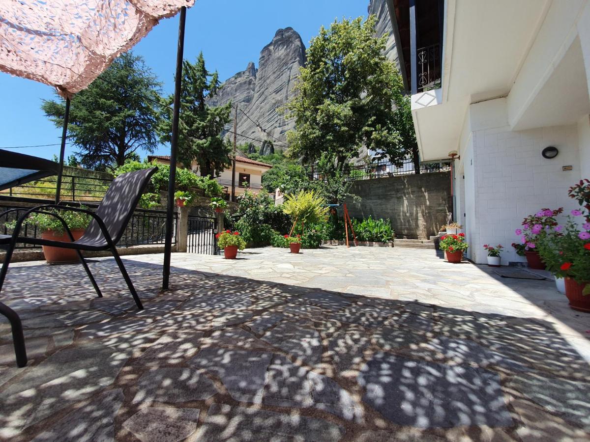 Homel Rocks -Elegant Apt 2Bd -Amazing Garden View Kalambaka Exterior foto